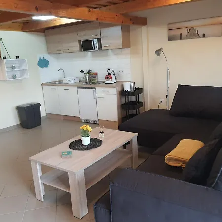 Apartment M&m